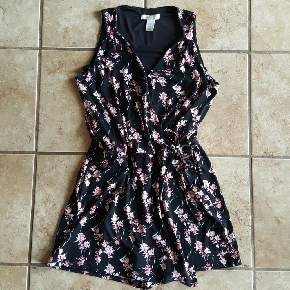 Last Call! WHBM Floral Romper Size 2